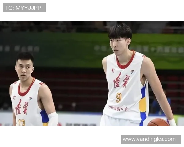 深圳篮球队以94分领跑联赛积分榜展现强劲实力和争冠决心